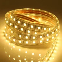 Kit Completo De Tira Led De 5 Metros, 220 V, Clasificación Ip65, Con Enchufe, No Requiere Transformador - Luz Cálida