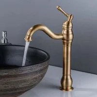 Grifo De Lavabo Retro Con Función Giratoria De 360°, Monomando, Caño Alto, Conexión De Agua Fría Y Caliente, Disponible En Bronce.