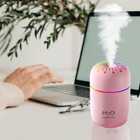 Humidificador portátil mini de 300 ml, pequeño humidificador de vapor frío con luz nocturna multicolor para coche, ultrasilencioso, rosa, 1 unidad