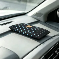 Deshumidificador reutilizable para coche de 1200 g, negro y azul, 26 × 15 × 5 cm, con ventana indicadora y almohadilla antideslizante incluida