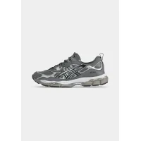 ASICS SportStyle Zapatillas deportivas bajas 'GEL-NYC UTILITY'  taupe / negro / plata